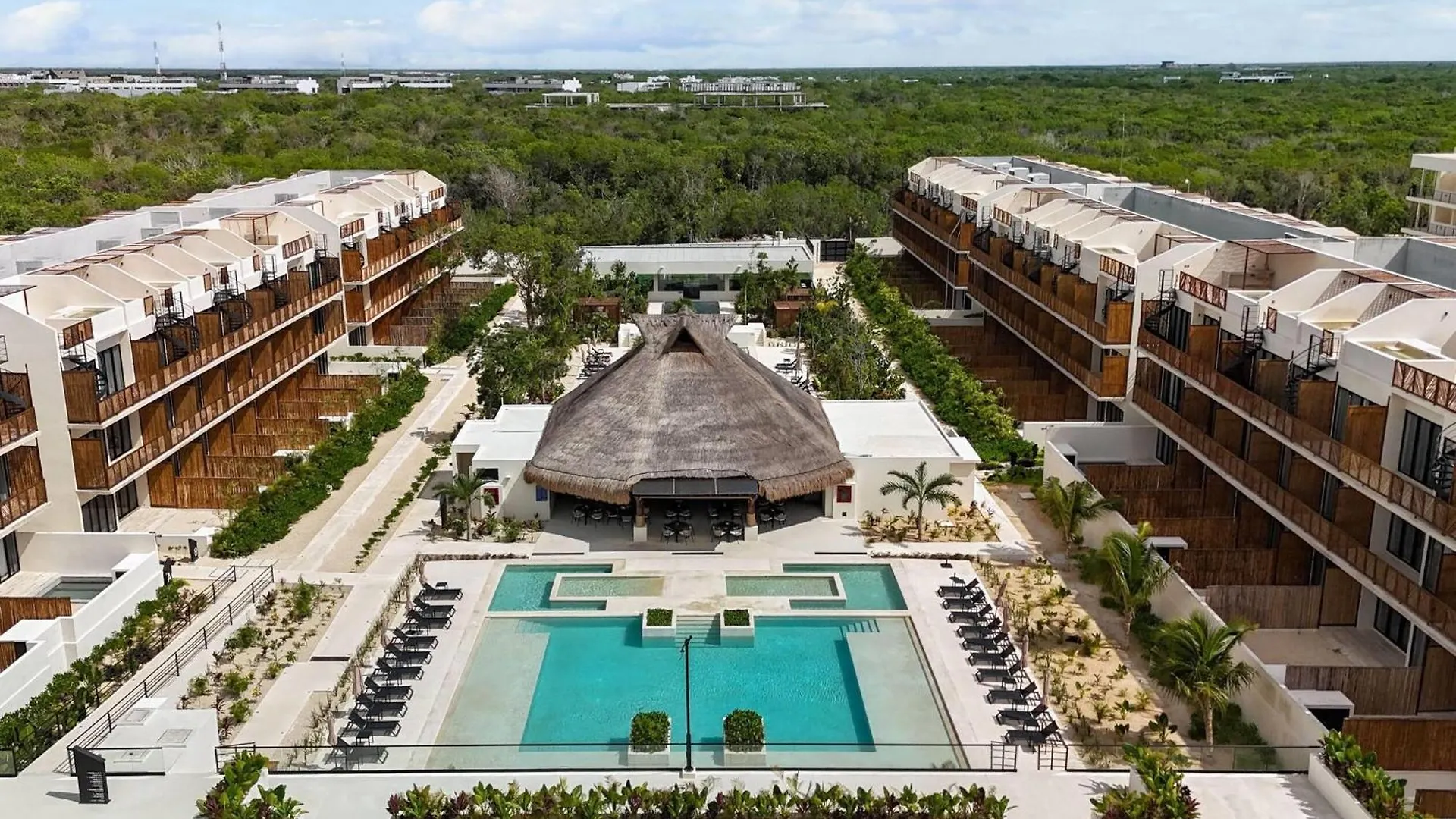Wyndham Tulum contacts